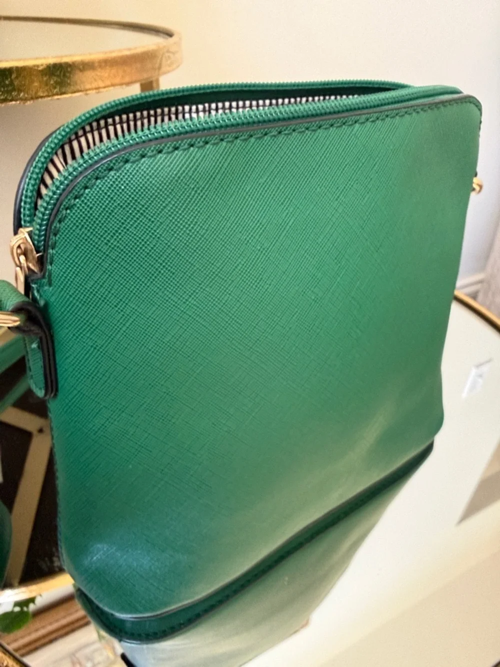Juicy Couture Green Sunglasses JU 632gs Crossbody Bag Gold Bee Tassel Accent - Picture 8 of 9
